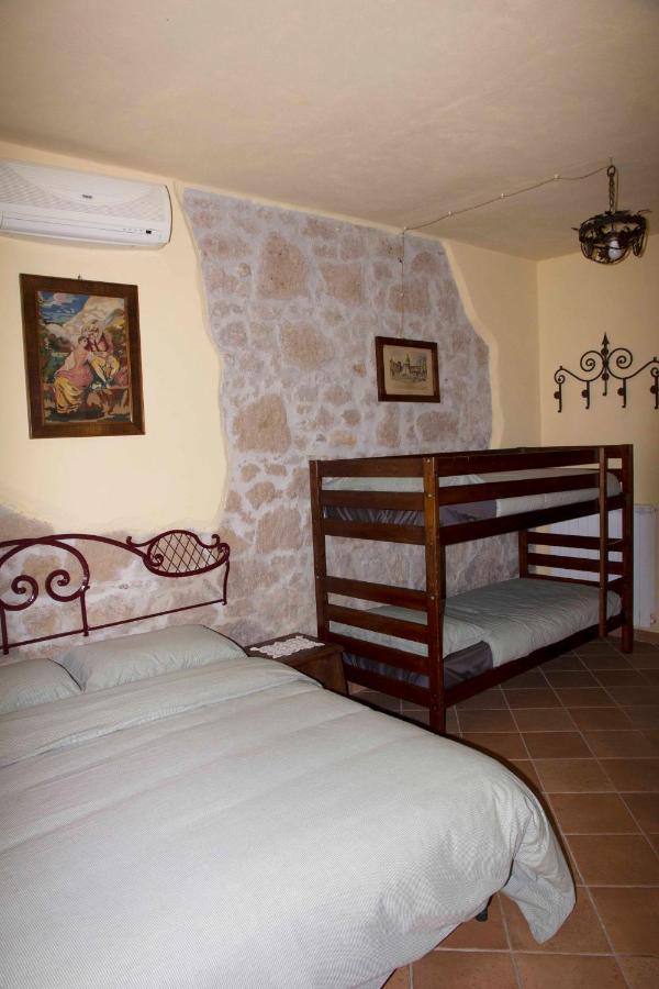 Bed and Breakfast Casale San Pietro à Otricoli Extérieur photo